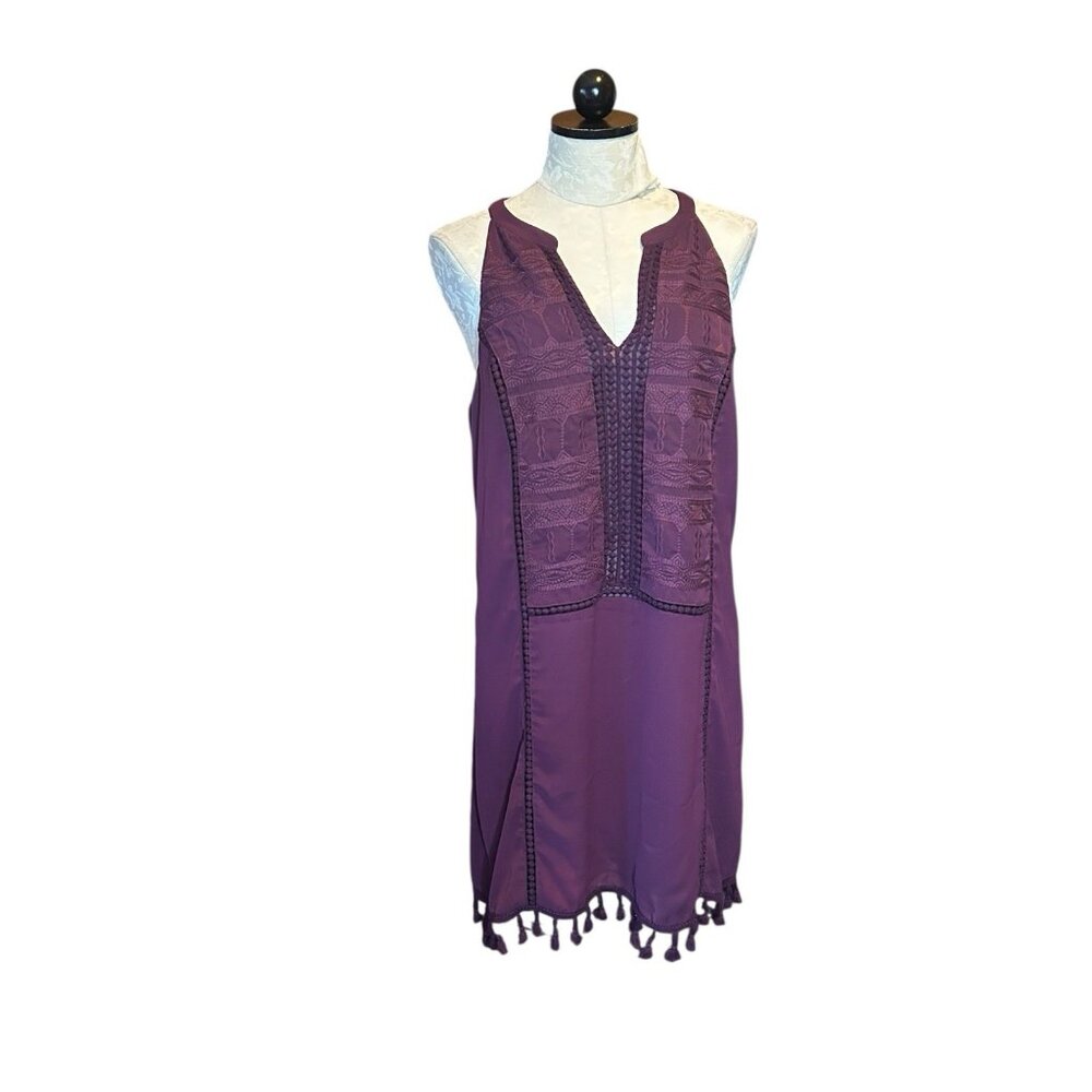 Skies Are Blue Purple Plum Embroidered V-Neck Sleeveless Shift Dress Sz M